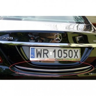 Mercedes C Klasa W205 - CHROME Rear Strip Trunk Tuning...