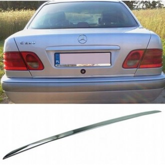 Mercedes E Klasa W210 Sedan - CHROME Rear Strip Trunk...