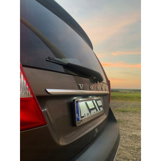 Volvo V70 XC70 III - LISTWA CHROM na KLAPE NAD TAB