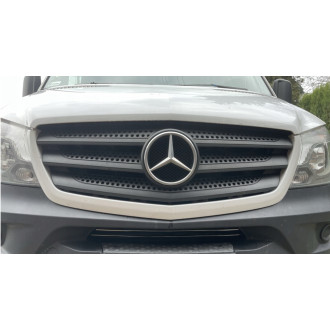 Mercedes Benz SPRINTER W906 - Listwy CHROM GRILL 2